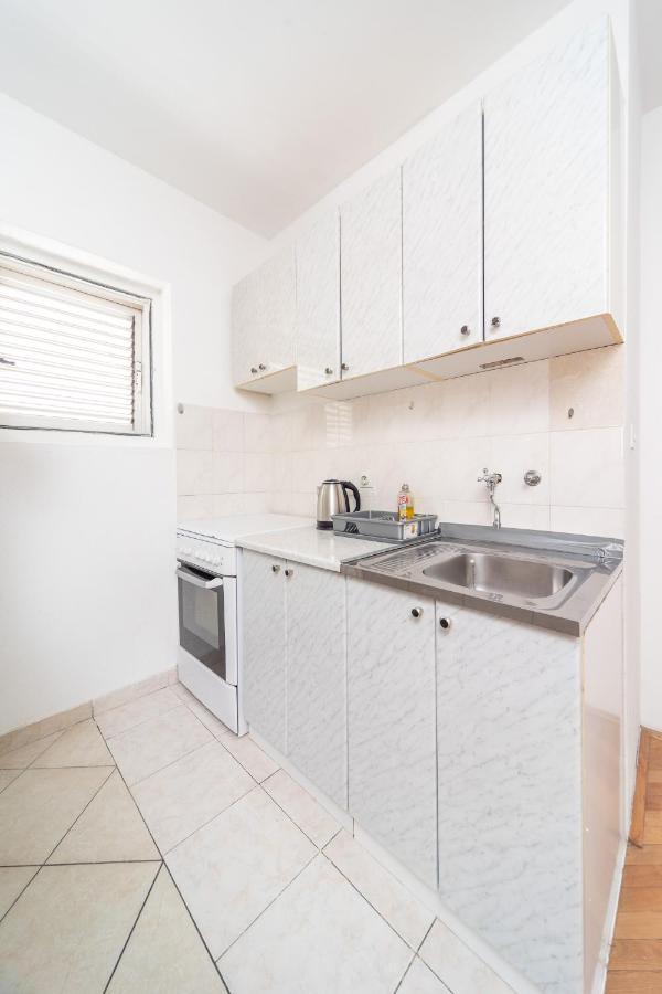 Apartment Matea Kotor Extérieur photo