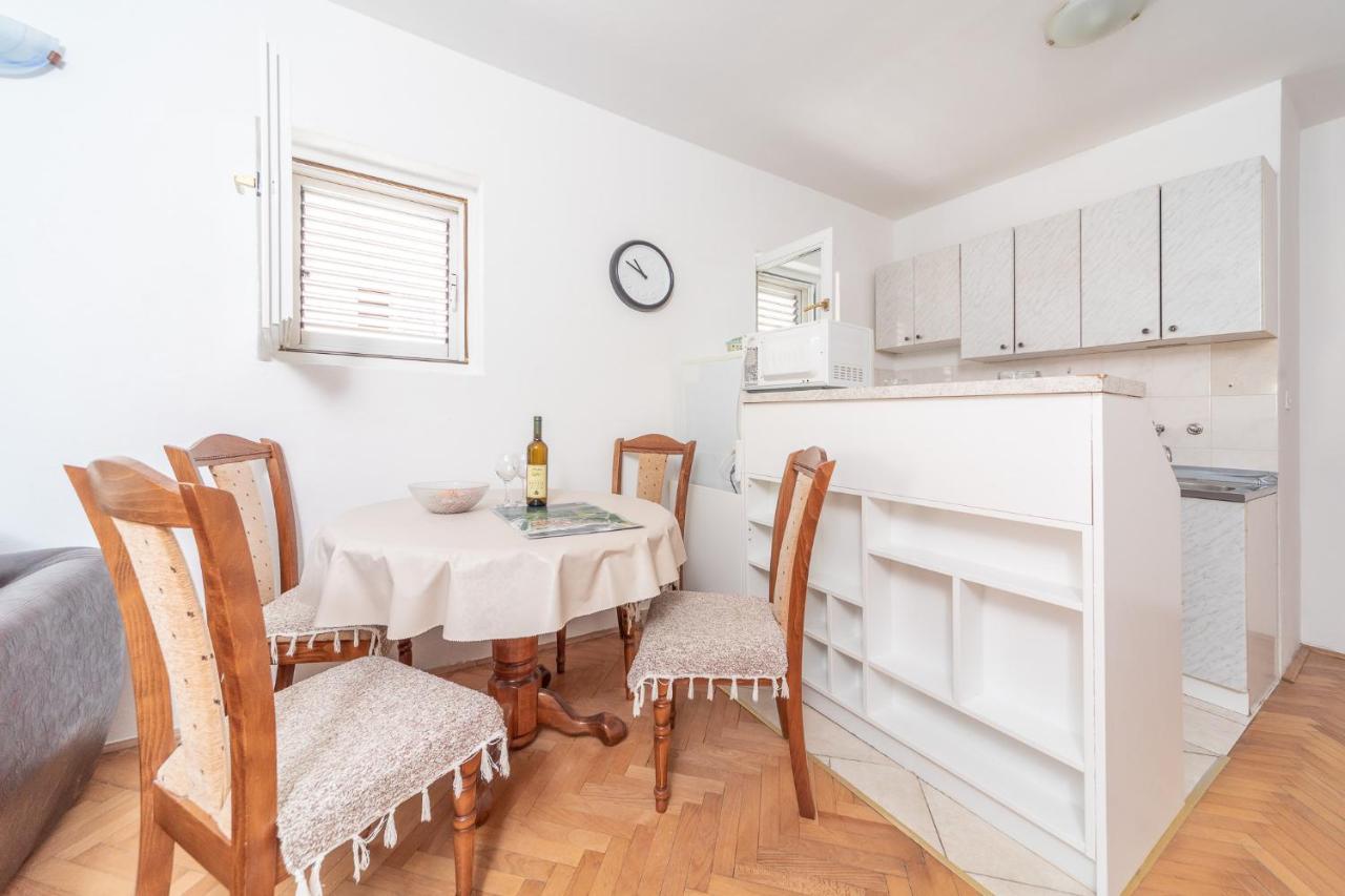 Apartment Matea Kotor Extérieur photo