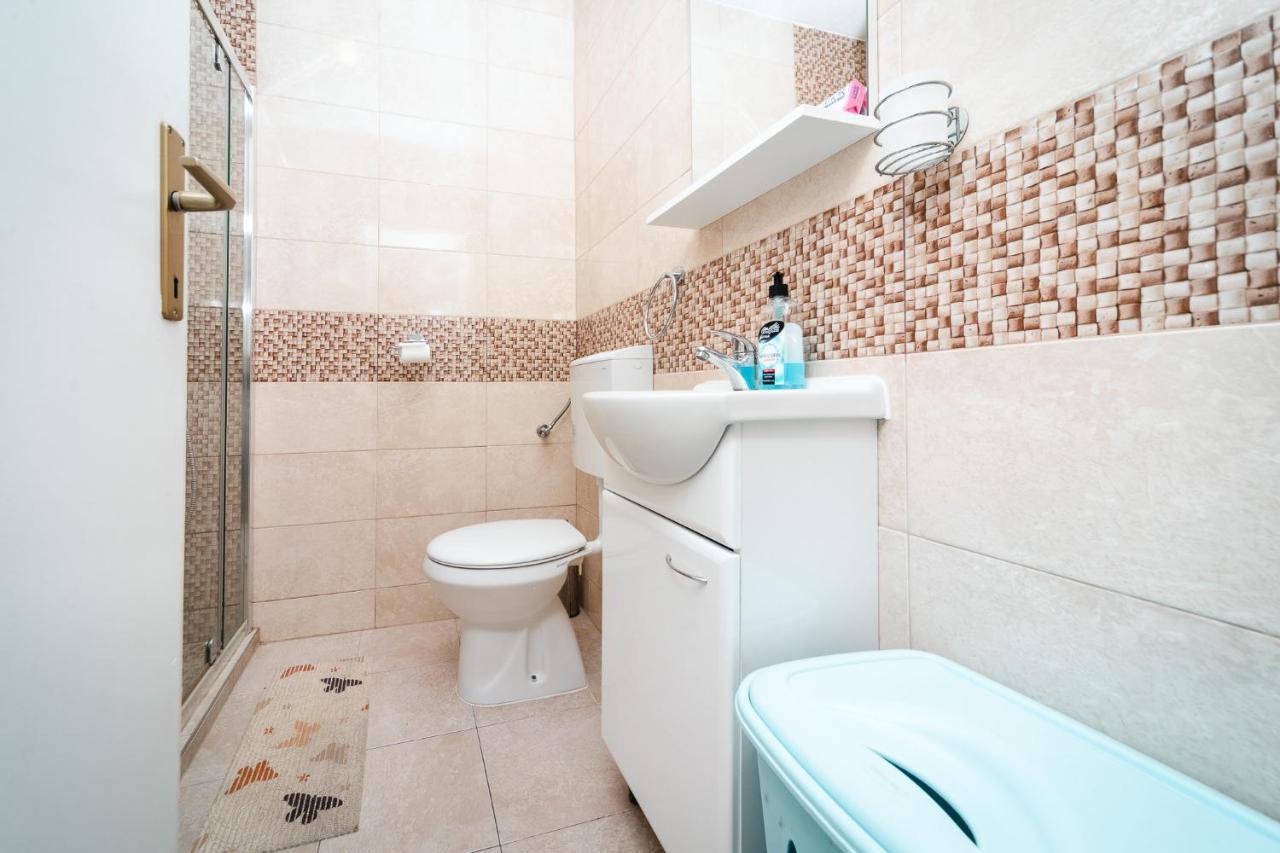 Apartment Matea Kotor Extérieur photo